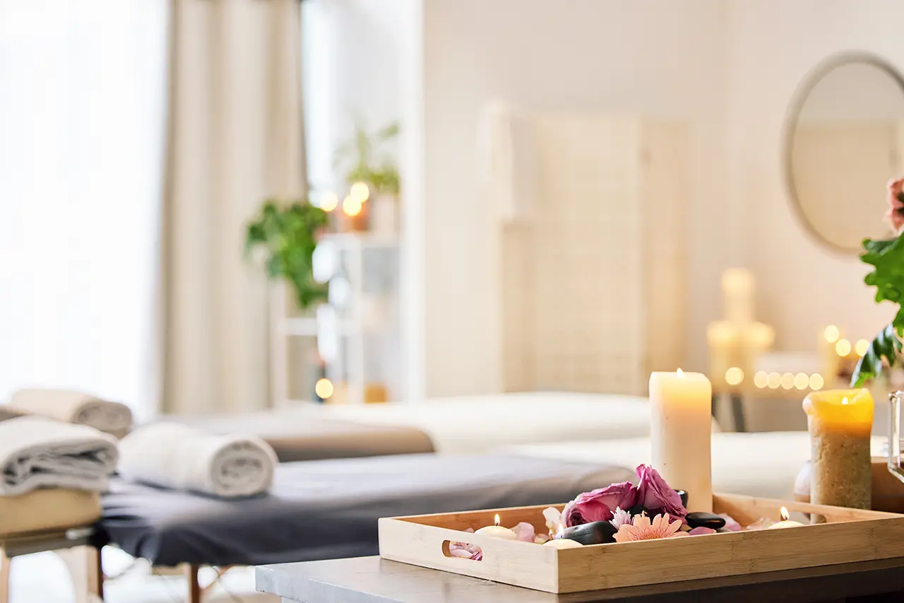 Spas & Fitness Clubs